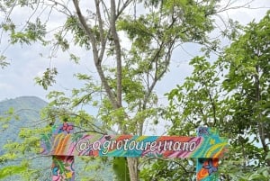 Medellín: Between mountains & coffee