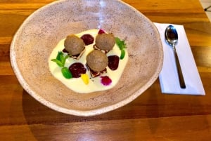 Medellín: Calle 10 Food Tour with Tastings and Guide