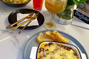 Medellín: Calle 10 Food Tour with Tastings and Guide