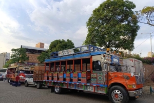 Medellín: Chiva Rumbera De Fiesta