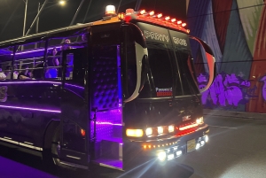 Medellin: wycieczka po mieście w świątecznych światłach w pojeździe tematycznym