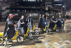Medellin : visite privée nocturne en vélo électrique + dîner gastronomique