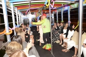 MEDELLIN: ZWIEDZANIE MIASTA NOCĄ + OPEN BAR