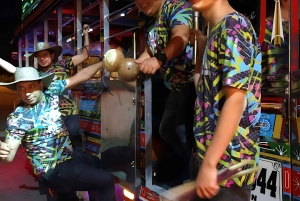 MEDELLIN: KAUPUNKIKIERROS KAUPUNKI-ILTA + AVOIN BAARI