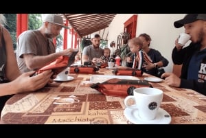Medellín: Excursão a uma fazenda de café com experiência de degustação