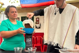 Medellín Coffee Farm Tour with Trolley and Cable Car Ride