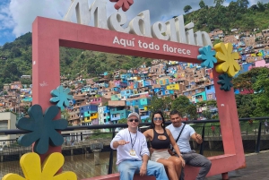Medellín: tour particular pelas Comunas 13 e 3 com teleférico