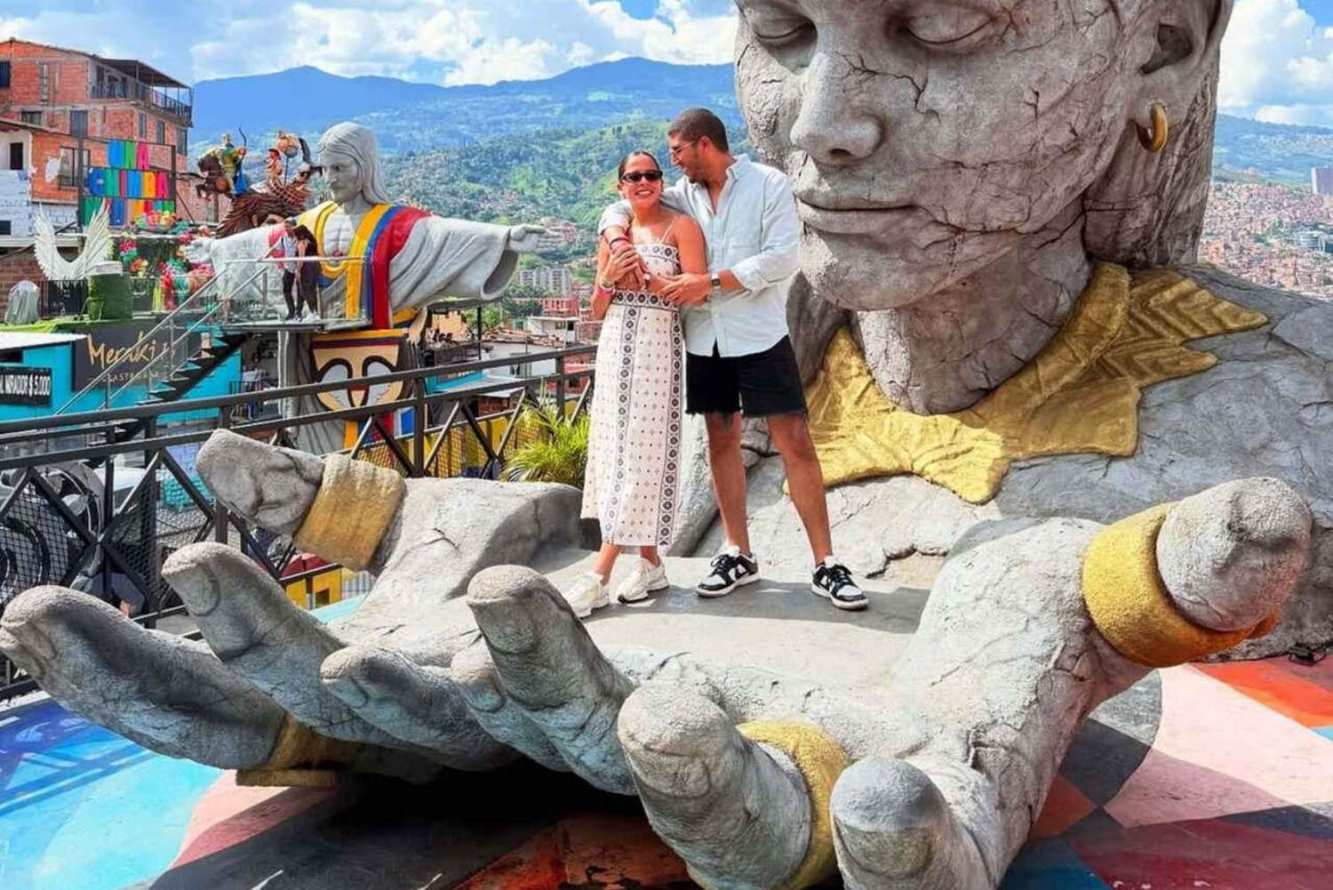 Medellín: Comuna 13 och Graffiti Rundvandring med snacks
