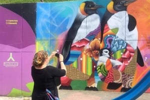 Medellin: graffiti w Comuna 13 z przejazdem kolejką linową