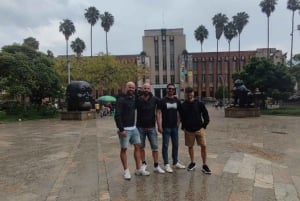 Medellín: Comuna 13 Graffiti-Tour mit Seilbahnfahrt