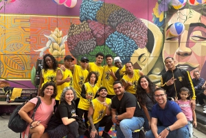 Medellín: Comuna 13 (Graffitour) Discover the Transformation