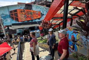 Medellín: Recorrido por la Comuna 13, historia, guía local y teleférico