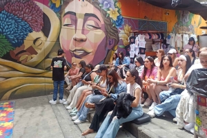 Medellín: Recorrido por la Comuna 13, historia, guía local y teleférico