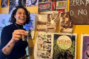 Medellín: Comuna 13-Tour mit Verkostung traditioneller Getränke