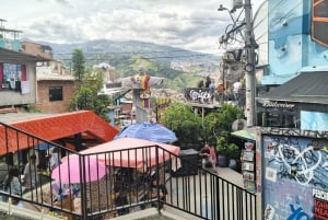 Medellín: Kulturrundtur med lunch och Commune 13