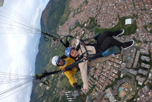 Medellín desde el cielo: fotos y videos gratis