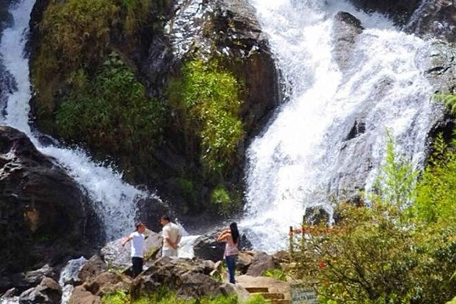 Medellin; Eventyr i den østlige del af landet, magiske landsbyer, orkideer og landskaber