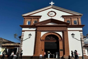 Medellin; Eventyr i den østlige del af landet, magiske landsbyer, orkideer og landskaber
