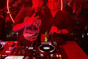 Medellín: El Poblado i Provenza – dachy i kluby – wycieczka VIP