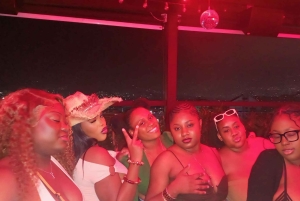 Medellín: El Poblado i Provenza – dachy i kluby – wycieczka VIP