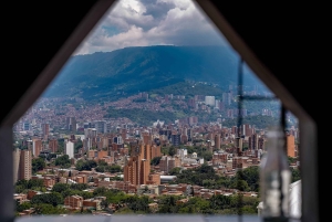 Medellín: empanada-kookles met een lokale chef-kok in Comuna 13