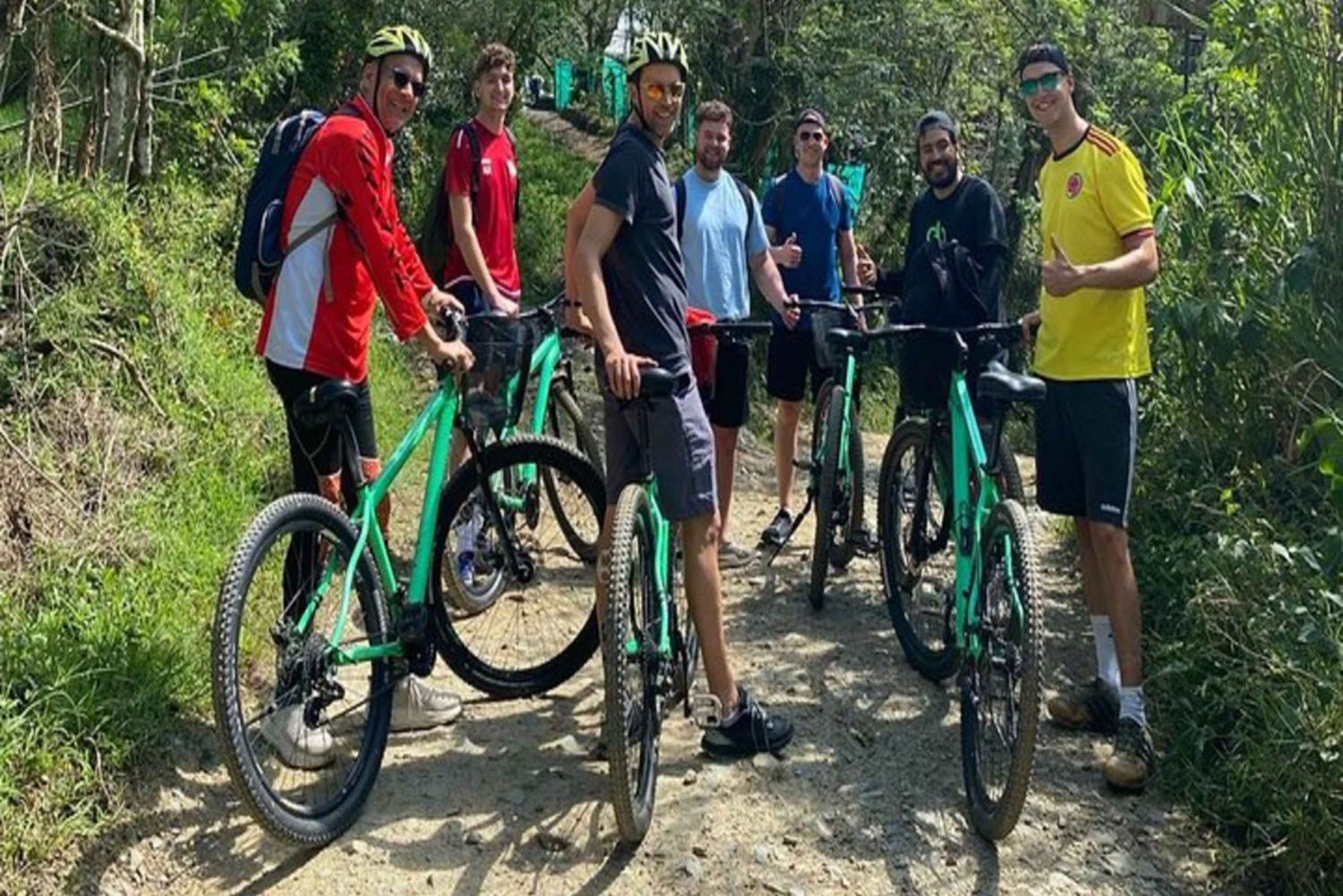 Medellín: Heldags terrengsykkeltur med lunsj