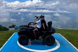 Медельин: глэмпинг на внедорожнике