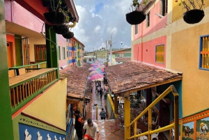 MEDELLÍN: GUATAPÉ, EL PEÑOL + VARJOLIITO!