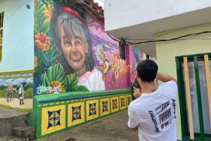 MEDELLÍN: GUATAPÉ, EL PEÑOL + VARJOLIITO!