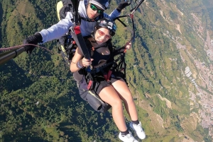 MEDELLÍN: GUATAPÉ, EL PEÑOL + PARAPENDIO!