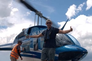 Medellín: Guatapé Private Tour with Helicopter & Boat Ride