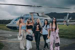 Medellín: Guatapé Private Tour with Helicopter & Boat Ride