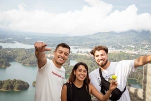 Medellin & Guatape: Three days of tour experience and magic