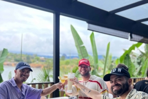 Medellin: Guatapé Tour met Penol Rock Ticket & Boottocht