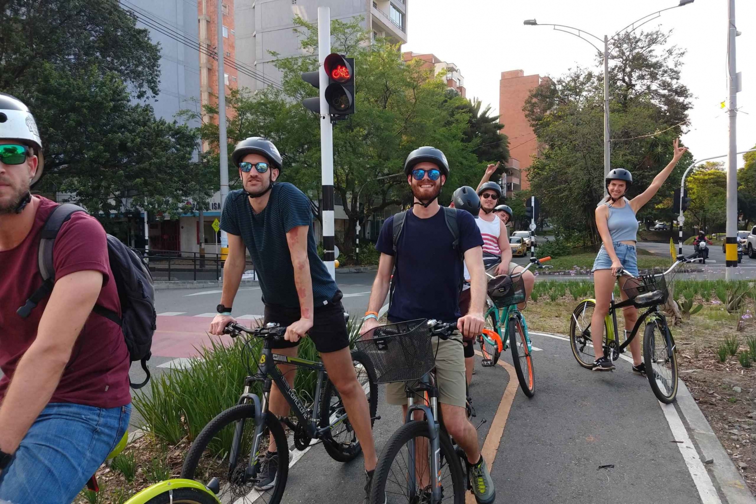 Medellín: Visita guiada en bicicleta por la ciudad