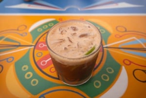 Medellín: Guided Street Food Tour with Tastings (El Poblado)
