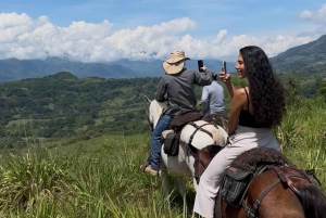 Medellín: Hacienda Adrenalina Paragliding, ATV Tour & Horses