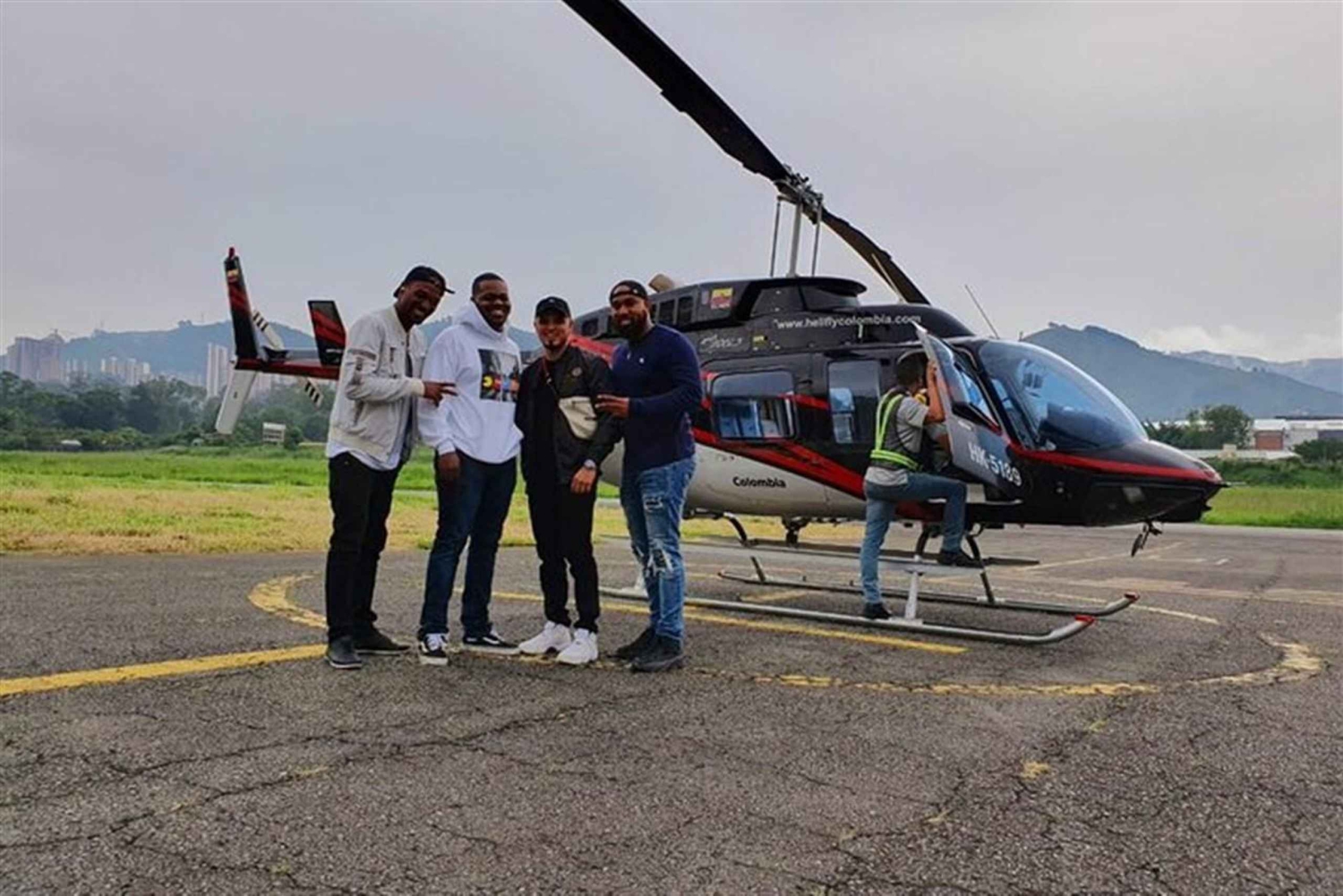 Medellín: Excursión en helicóptero con recogida en el hotel