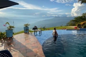 Medellín: Horseback Riding, Glamping, & Finca 360° view Stay
