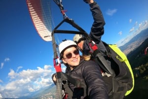 Bello: Paragliding in Medellín with Videos and Photos