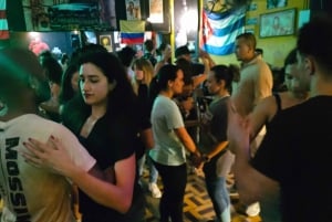 Medellín: Salsa- og bachata-nattelivstur