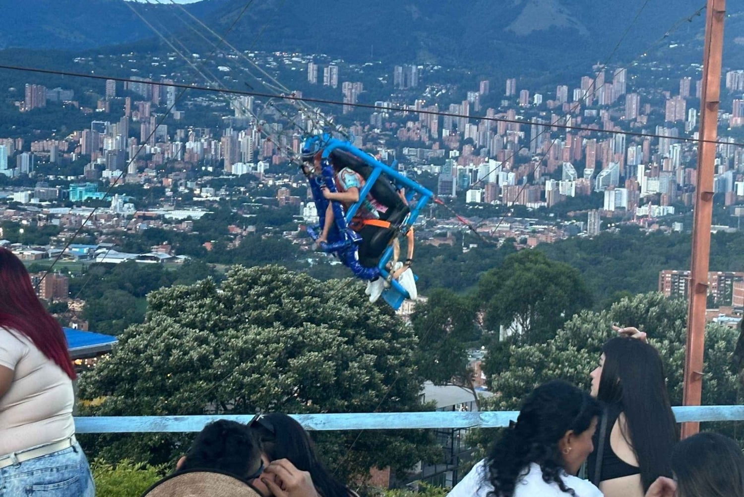 Medellín: En natt i El Cielo Viewpoint med aktiviteter