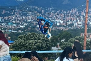 Medellín: En natt i El Cielo Viewpoint med aktiviteter