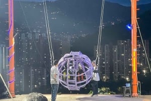 Medellín: En natt i El Cielo Viewpoint med aktiviteter