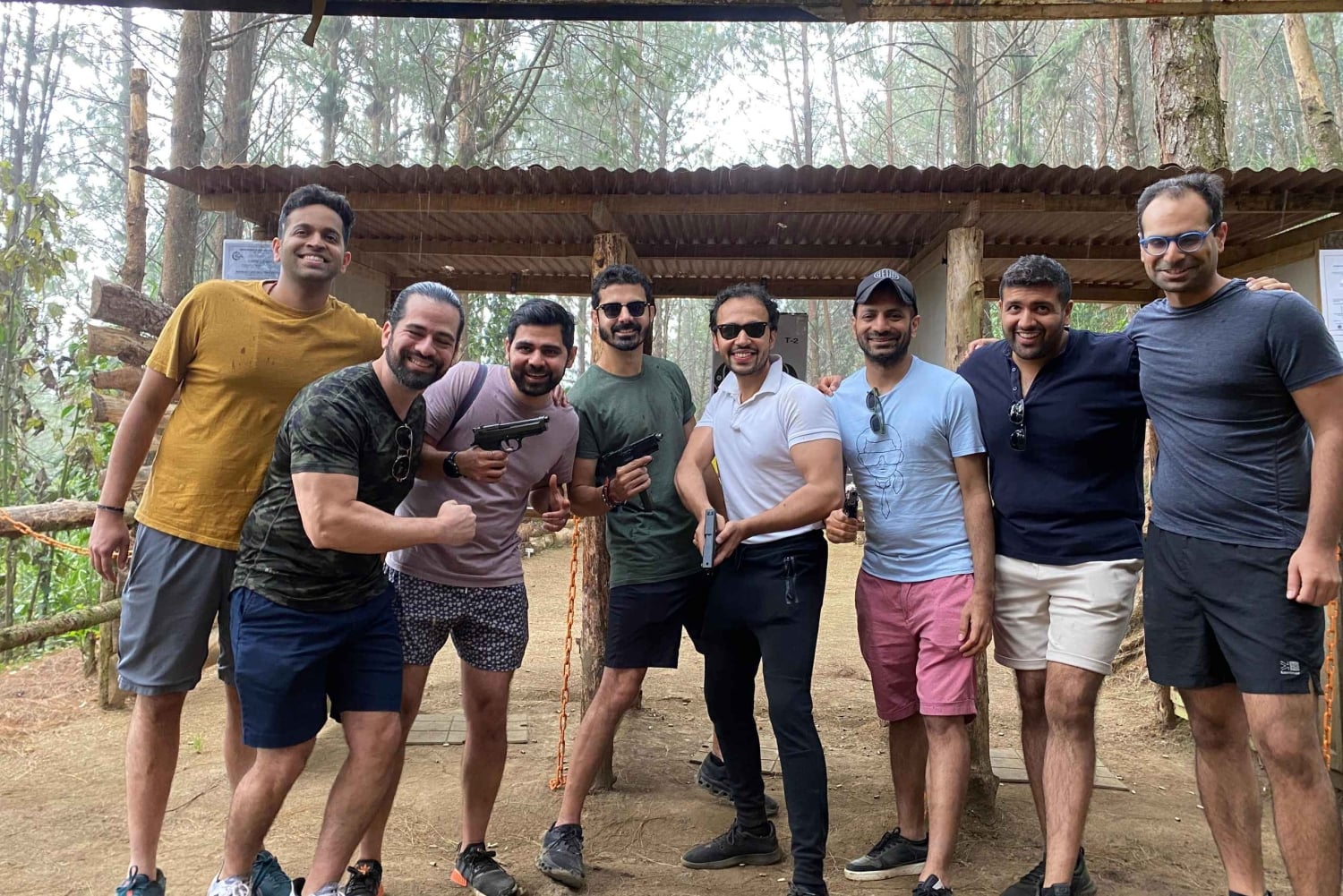 Приключение на открытом стрельбище в Медельине