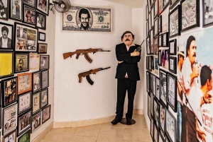 Medellín: Pablo Escobar Tour And His Real Story