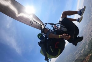 Medellín: lot paralotnią ze zdjęciami i filmami GoPro