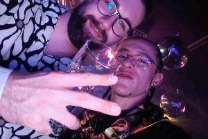 メデジン：秘密の屋上＆隠れ家クラブ ナイトツアー