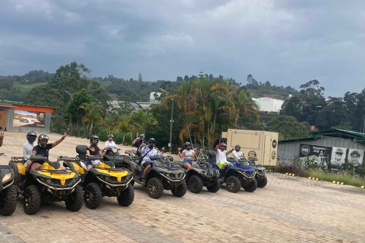Medellin: Private ATV TOUR 1.5H