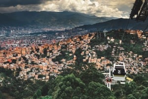 Medellín: Prywatna wycieczka po mieście z Metrocable i Comuna 13